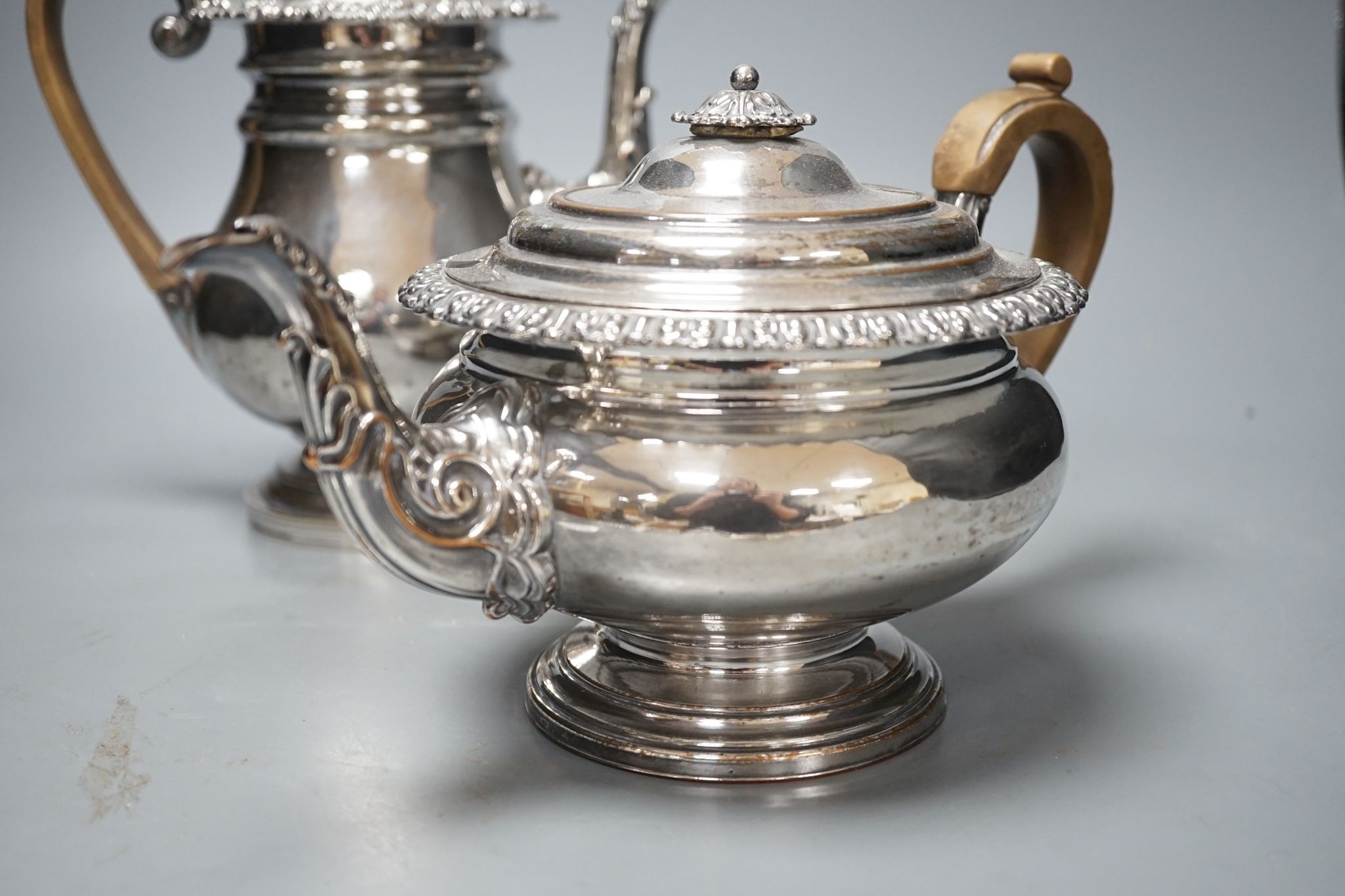 An Old Sheffield plate teapot and matching hot water pot, 22cm